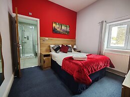 Wellesley Hotel