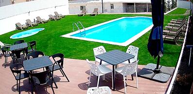 HMB Fermentelos Hotels