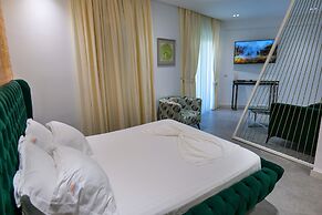 Blue Boutique Hotel