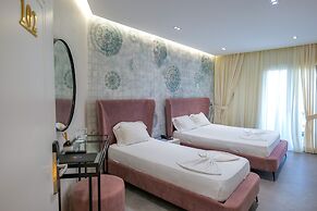 Blue Boutique Hotel