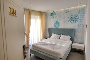 Blue Boutique Hotel