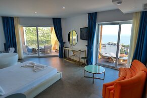 Blue Boutique Hotel