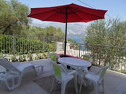 Hera Apartments