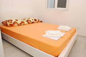 Hera Apartments