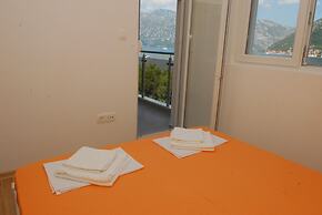 Hera Apartments