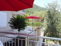 Hera Apartments
