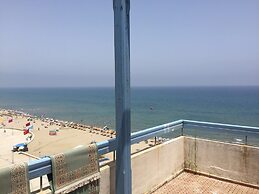 Arena Martil Balcony Apartment