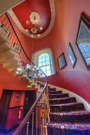 The Elms Hotel