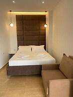 Hotel Kuburi