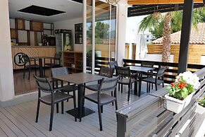 Hotel Kuburi