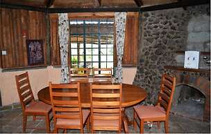 Oleitiko Cottages