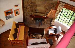 Oleitiko Cottages