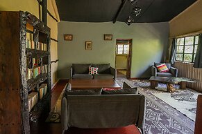 Punda Milias Lodge