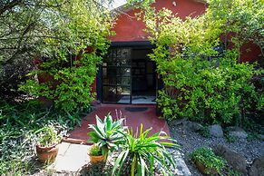 Punda Milias Lodge