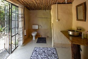 Punda Milias Lodge