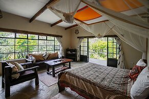 Punda Milias Lodge