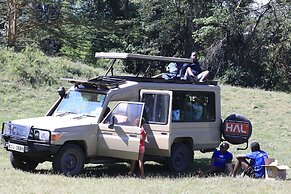 Punda Milias Lodge