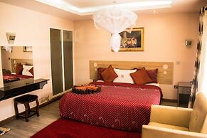Stem Hotel