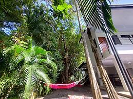 Casa Jungla Hostel
