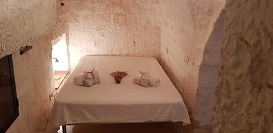 Trulli Anna