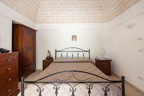 Trulli Anna