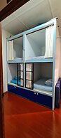 Sojourn Beds & Cafe - Hostel