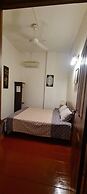Sojourn Beds & Cafe - Hostel