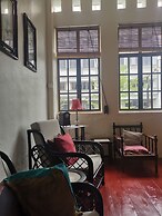 Sojourn Beds & Cafe - Hostel