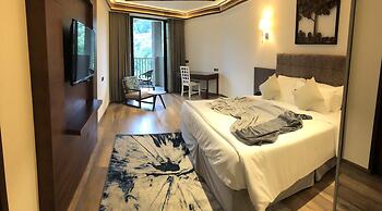 Niraamaya Retreats Samroha Athirappilly