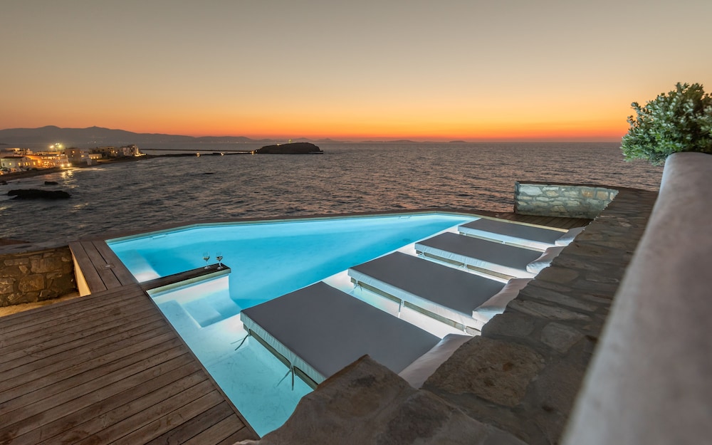 Iliada Suites - Adults only
