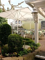 Hotel Die Post in Bürgel GmbH