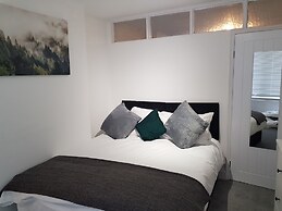 Campbell Apartment