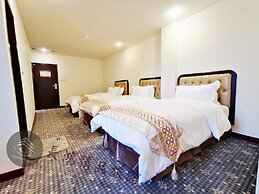 Changhong Hotel