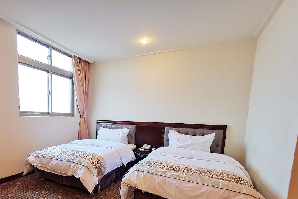 Changhong Hotel