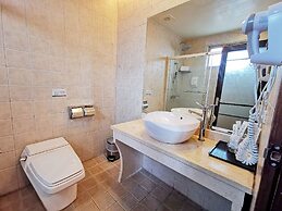 Changhong Hotel
