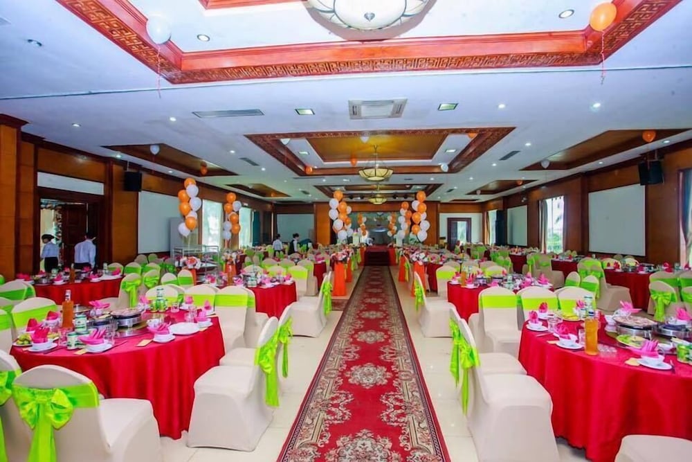 Ngan Ha Hotel