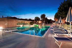 Hotel Paris Resort