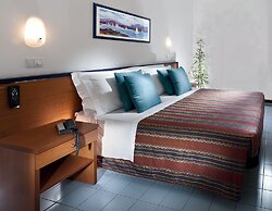 Hotel Paris Resort