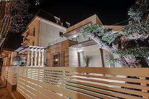 Hotel Paris Resort