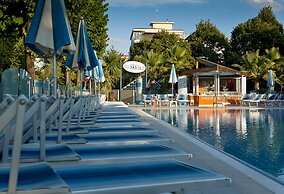 Hotel Paris Resort