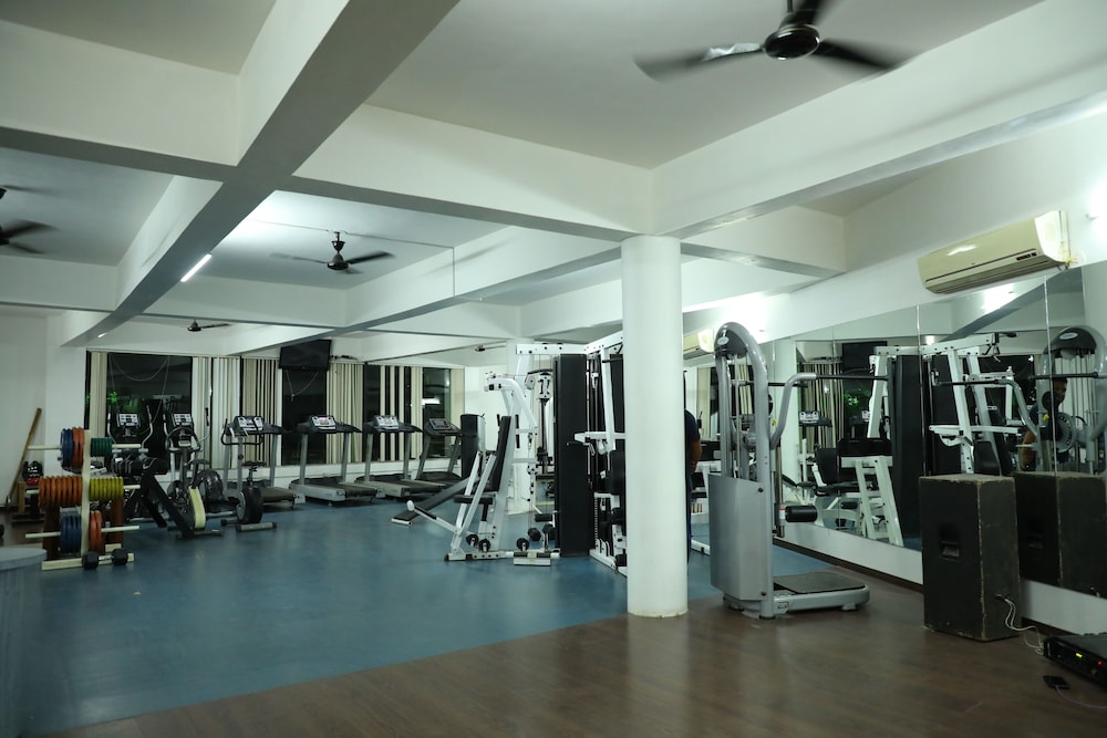 Neel's City Resort