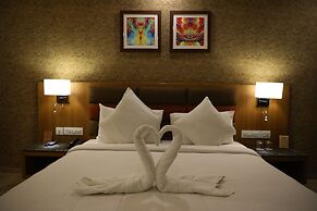 Neel's City Resort