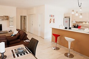 Glyfada Center - Aries Newly Modern Home