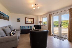 White Lodge Apartments