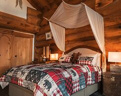 Caledonian Cabin