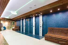 103 Degrees Hotel & SPA