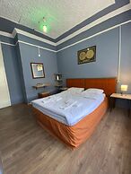 Gold Coast Hostel