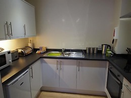 Wallfield Field Apartments