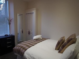 Wallfield Field Apartments