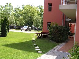 Gréta Wellness Apartmanok - Szt László u